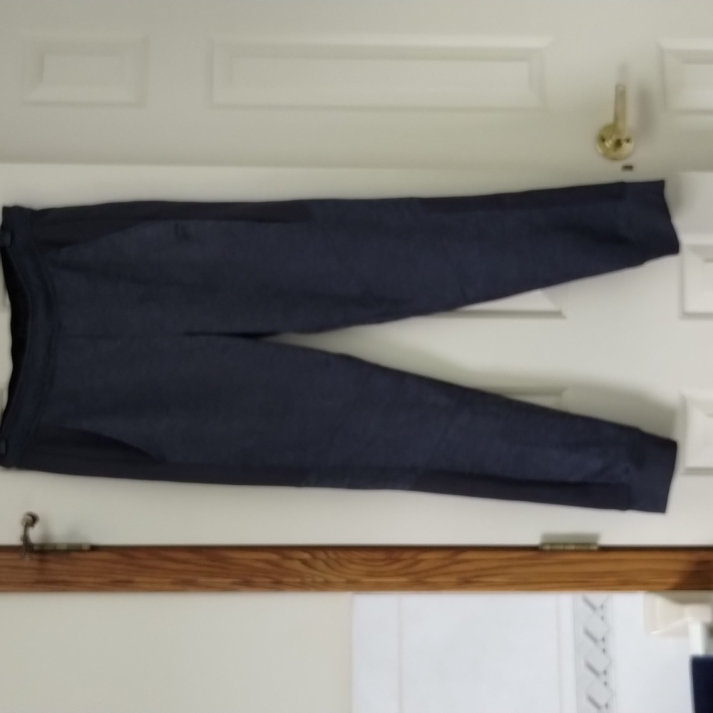 Men's Reebok charcoal heather joggers, NWOT!